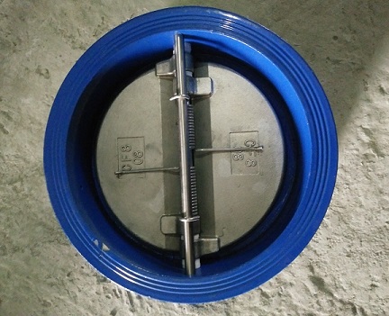 Van một chiều cánh bướm đĩa inox