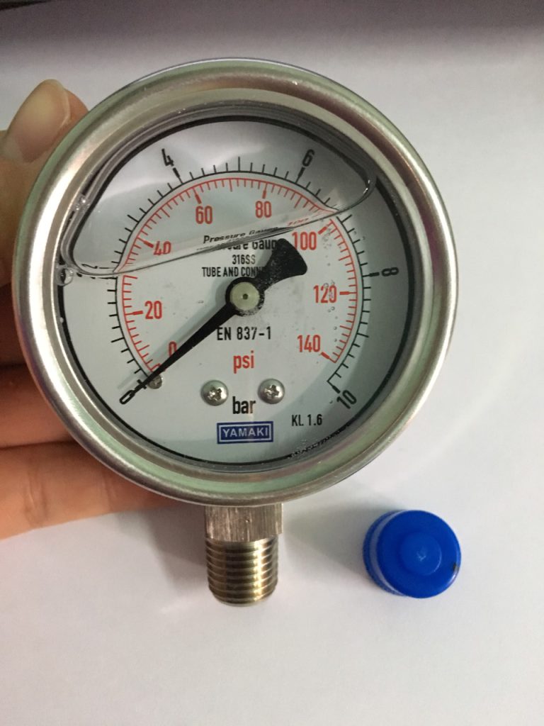 Đồng hồ đo áp suất có dầu 0-10 bar, chất liệu inox toàn bộ