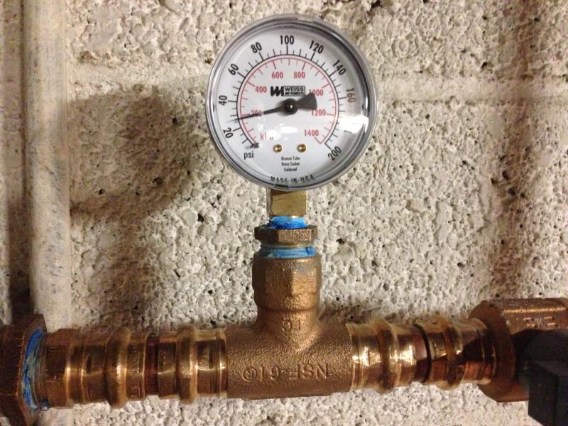 Đồng hồ đo áp suất dùng cho đo áp suất nước