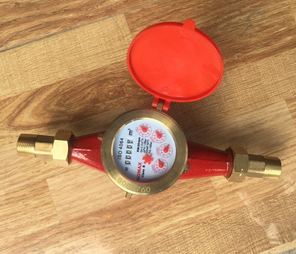 Đồng hồ đo nước nóng lắp cho gia đình , khu công nghiệp