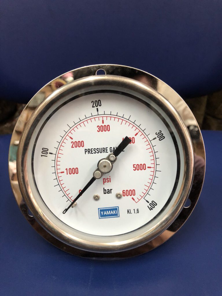 Đồng hồ đo áp suất chân sau có vành