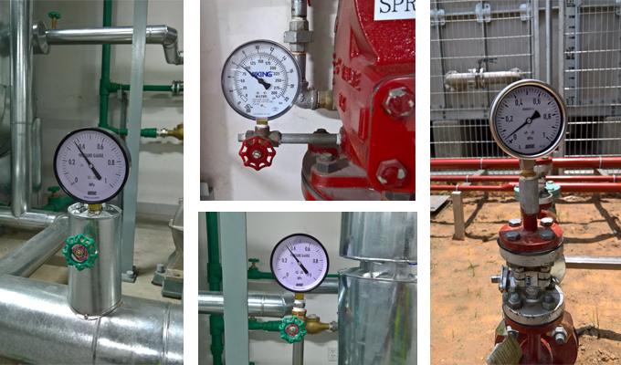 Đồng hồ đo áp suất nước trong nhà máy