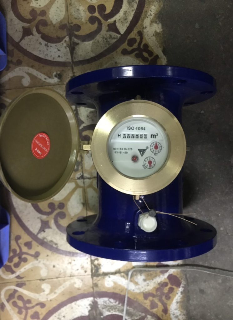 Đồng hồ nước thải Fg trung Quốc giá rẻ tại Vinh An