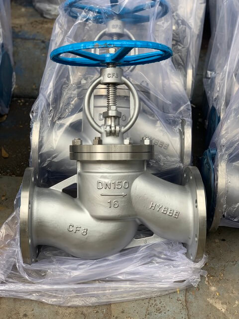 van chữ ngã mặt bích DN150