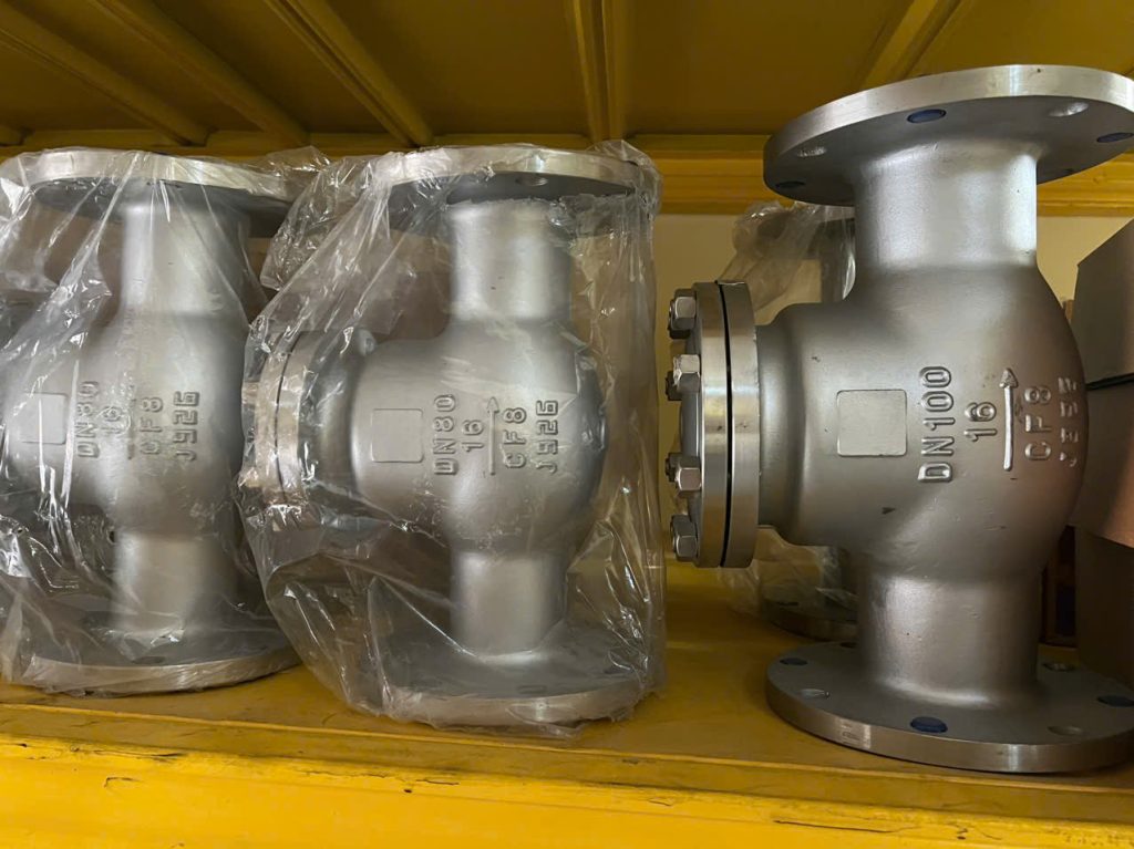 Van 1 chiều lá lật inox mặt bích DN150